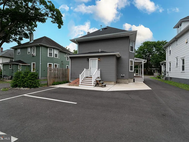 2633 Nottingham Way — Photo 35
