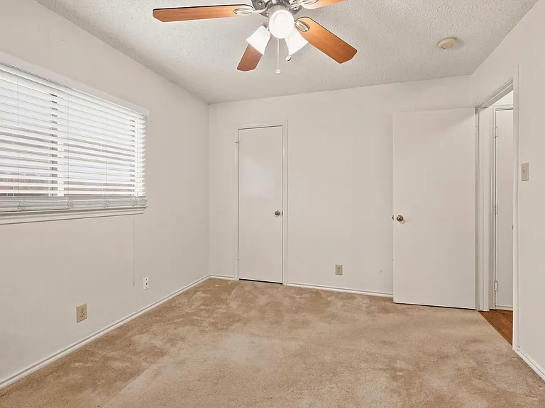 10411 Westfield Pl — Photo 16