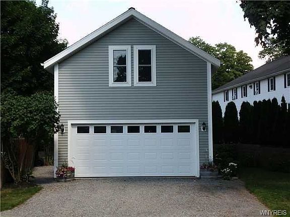 3rd image of 23 Aldrich St