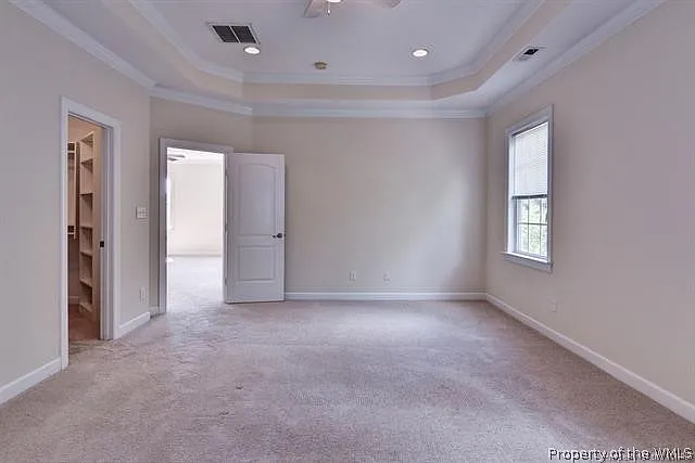 202 Braemar Crk — Photo 6