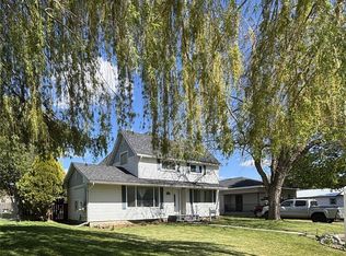 713 S 3rd St, Dayton, WA 99328