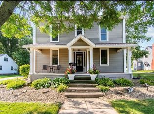 237 W Main St, Canfield, OH