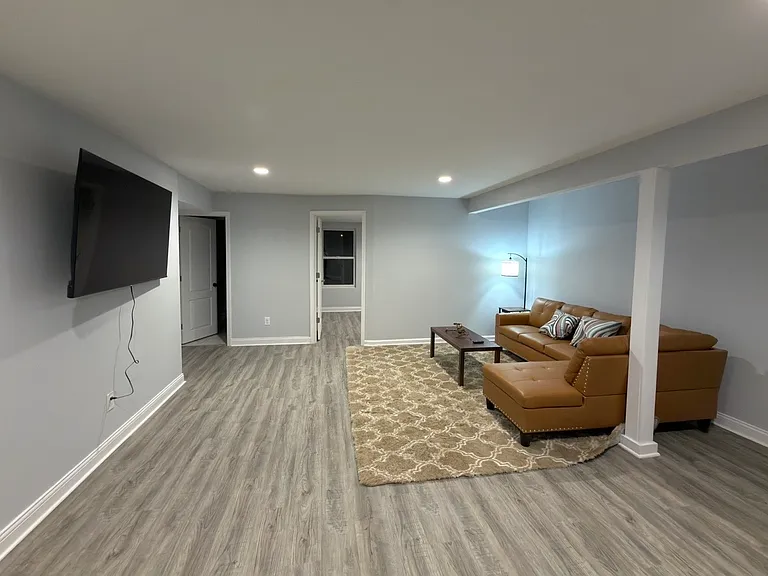8619 Wooded Glen Rd — Photo 9