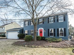 2877 Valley Forge Rd, Lisle, IL 60532