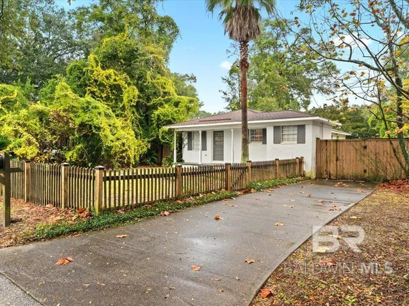 417 Azalea St, Fairhope, AL 36532