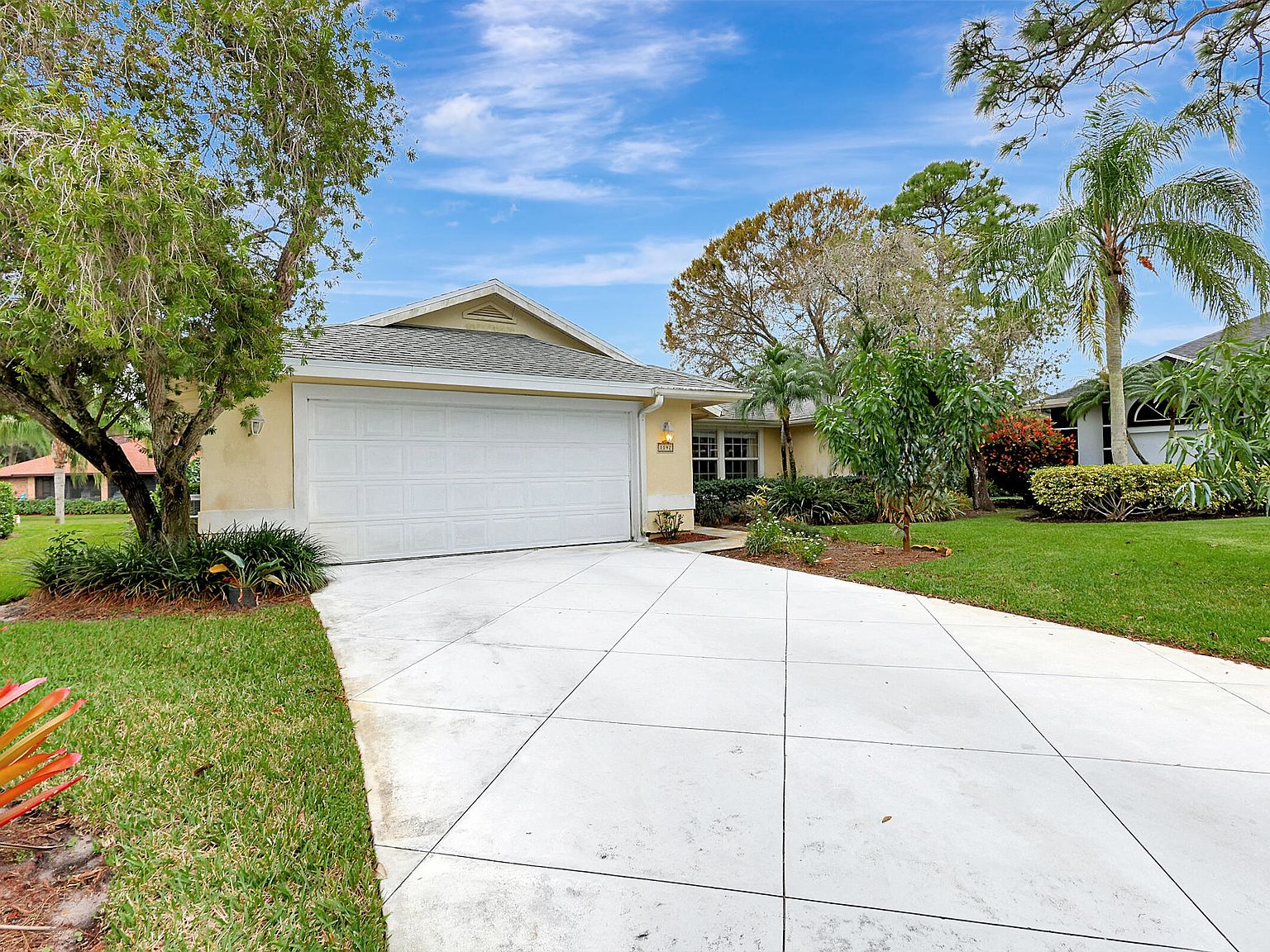 1192 SW Elm Grove Ct, Palm City, FL 34990 | MLS #RX-10953191 | Zillow