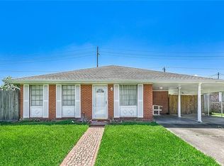 2101 Veronica Dr, Chalmette, LA 70043