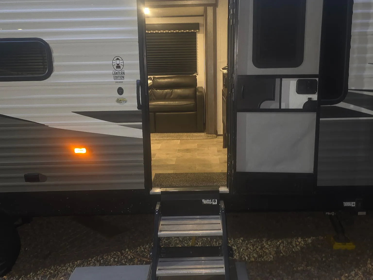 1 bed, 200 sqft, $1,000 — Photo 3
