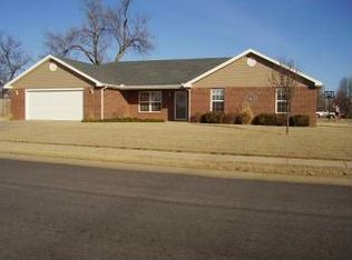 2300 Barnes Cir, Pea Ridge, AR 72751