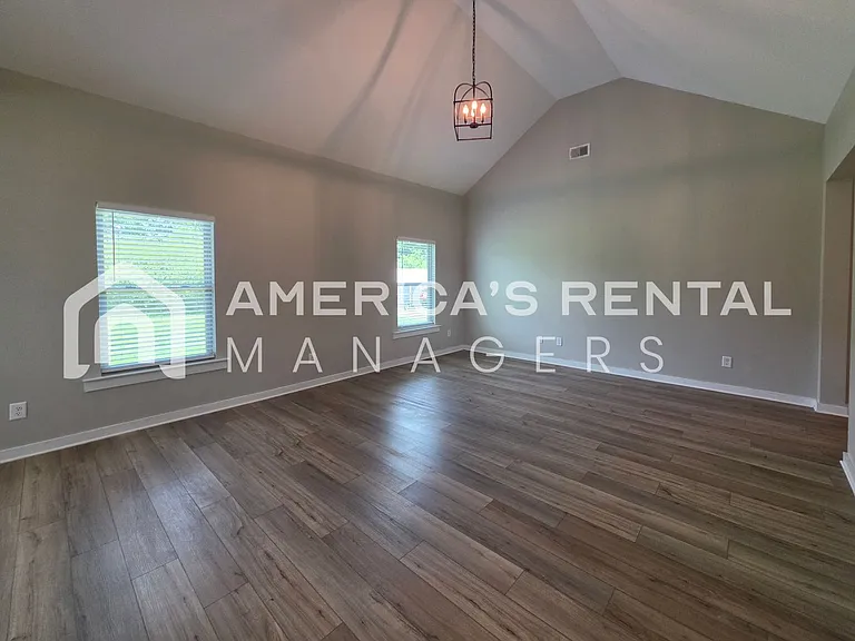 41 Whithall Cir — Photo 12