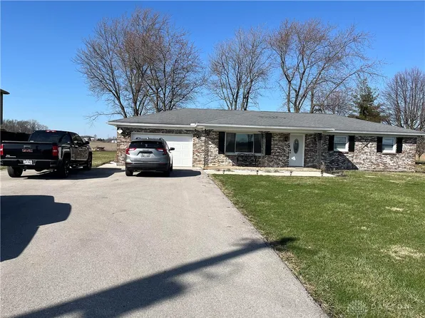 5084 Delisle Fourman Rd, Greenville, OH 45331