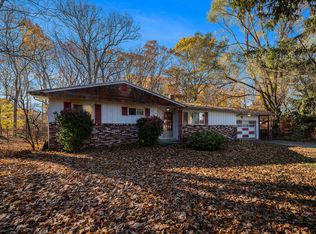 2960 Spring Valley Ct, Sodus, MI 49126