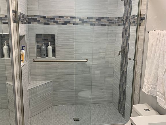 3rd image of 7000 Saranac St Unit 77