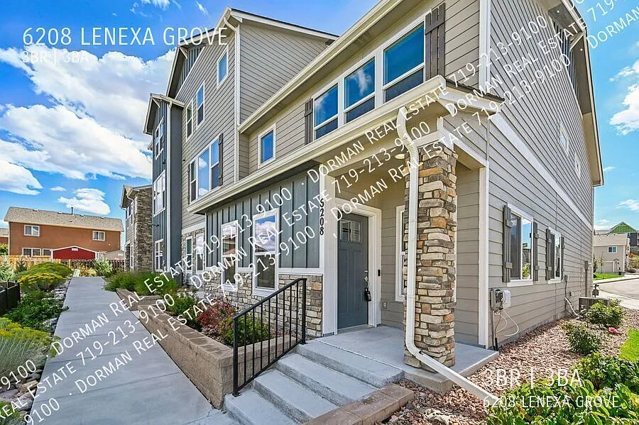 6208 Lenexa Grv