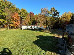 4323 Stollacker Rd, Jefferson, OH 44047