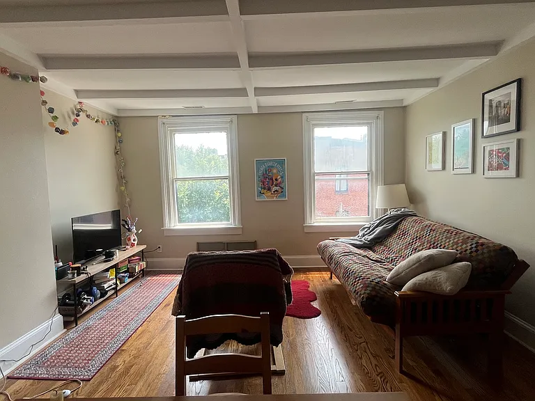23 E Eager St #3FR — Photo 3