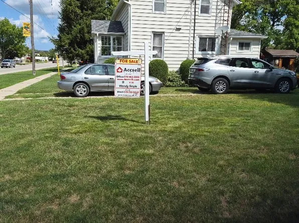 545 Broadway St N, Plympton Wyoming, ON N0N 1T0