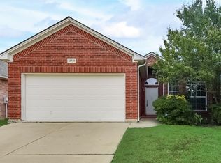 12736 Hannahsville Ln, Fort Worth, TX 76244