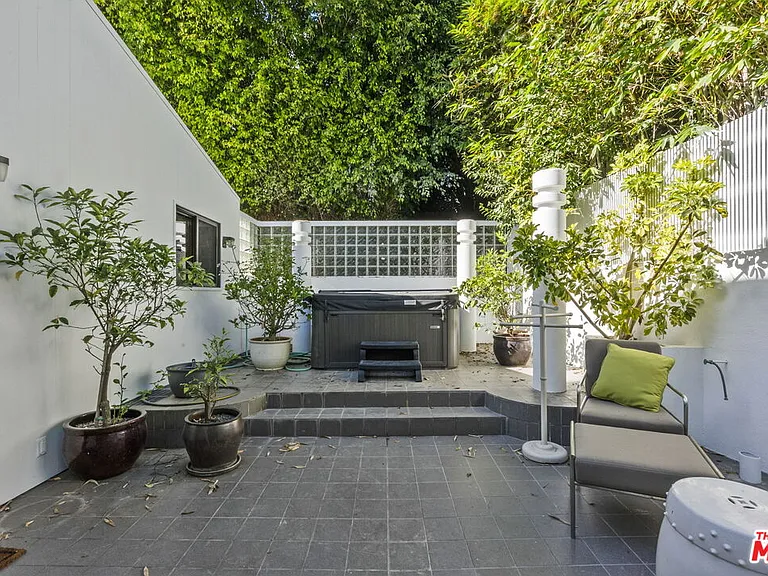 31833 Sea Level Dr — Photo 40