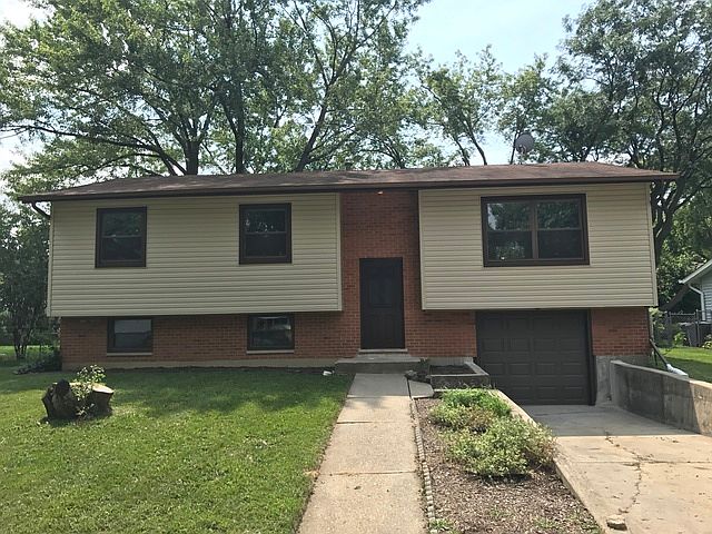 1st image of 1460 Birch Ave