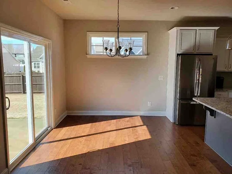 210 McClellan Trl — Photo 8