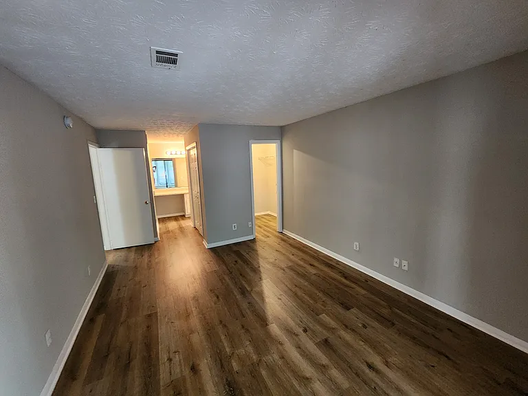9400 Roberts Dr #3D — Photo 5