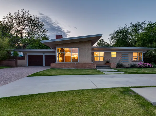 6704 Woodstock Rd, Fort Worth, TX 76116