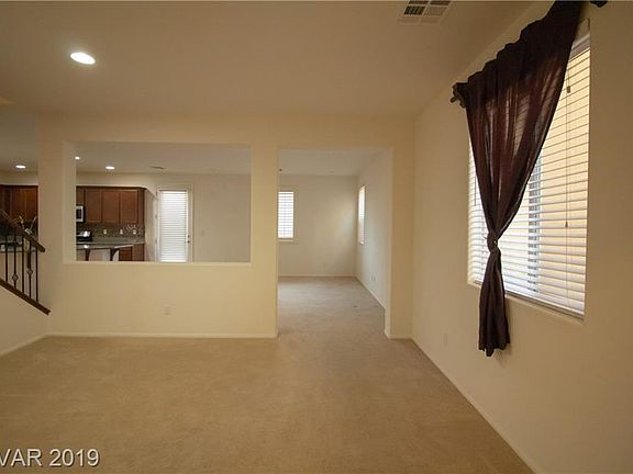 4th image of 980 Hidden Bull St