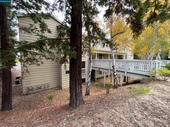 398 Mill Rd, Martinez, CA 94553