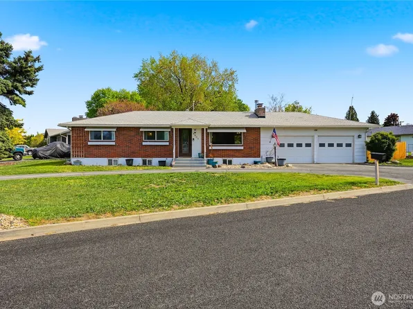 4905 Bristol Way, Yakima, WA 98908