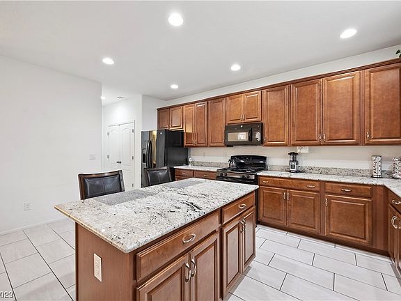 5th image of 6367 Beavertail Pond Ave