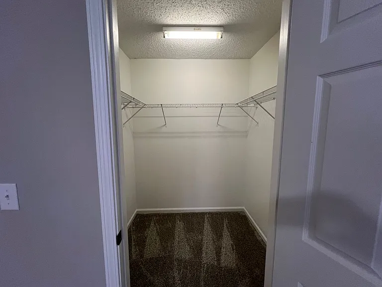 116 Baberton Dr — Photo 14
