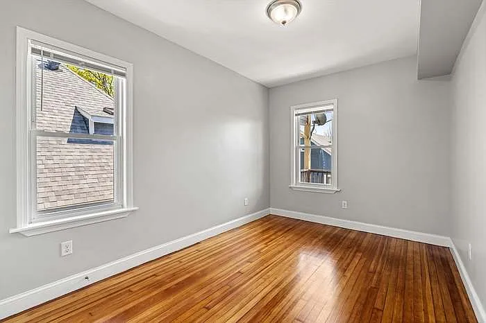 51 King St #3 — Photo 12