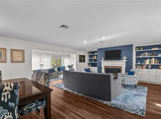 121 Belmont Dr, Portsmouth, RI 02871