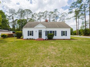 700 S Gordon Ave, Adel, GA 31620