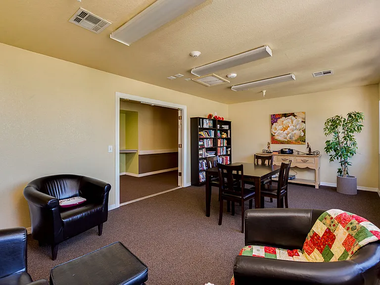 Discovery Point Retirement Community — Photo 13