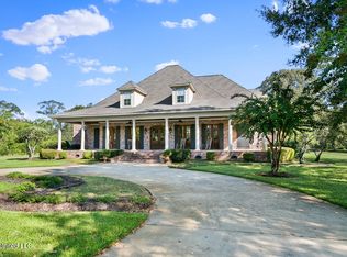 1228 Stokes Rd, Canton, MS 39046