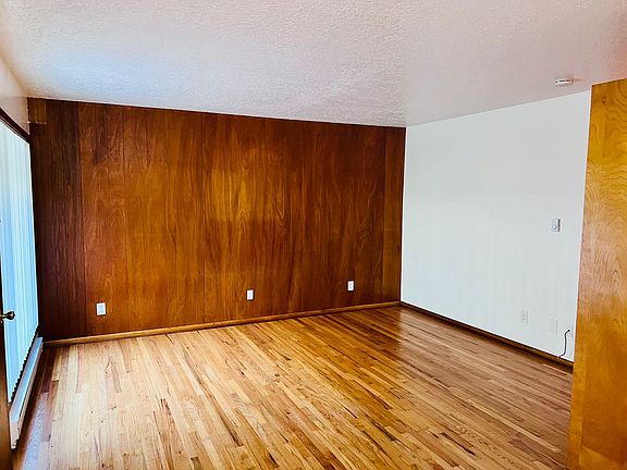3rd image of 2356-2364 NW Overton St #3W