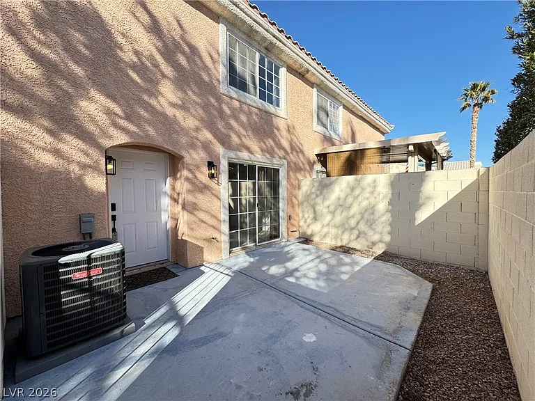 8464 Blue Island Ave — Photo 5