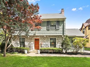 460 W Gregory Blvd, Kansas City, MO 64113