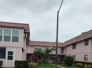 380 Saxony Way, Delray Beach, FL 33446