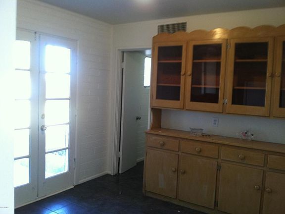 4th image of 5805 N 31st Dr