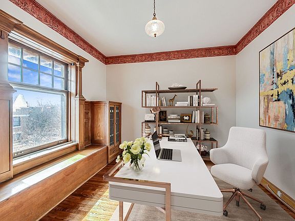 4th image of 1262 W Wilson Ave #3