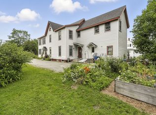 121 Ocean Ave, Portland, ME 04103