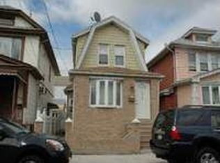 9538 132nd St, South Richmond Hill, NY 11419