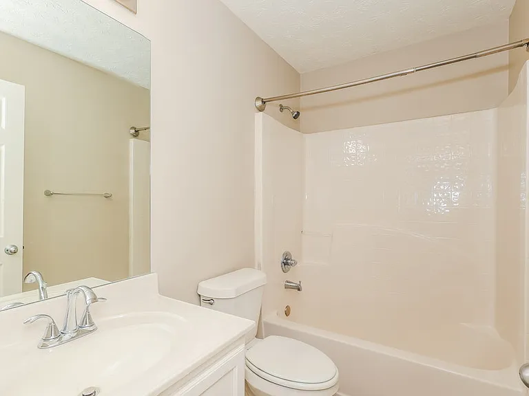 9422 Lakeview Rd — Photo 16