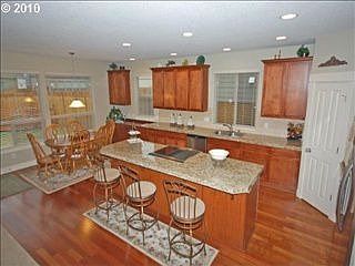 4th image of 9502 NE 144th Ct