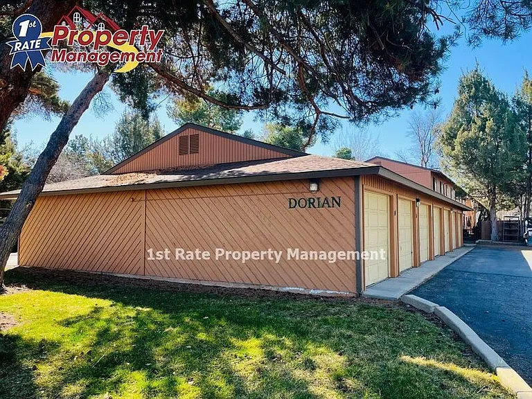 4111 W Dorian St — Photo 2