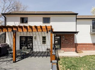 899 W Peakview Cir, Littleton, CO 80120