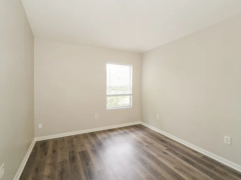 18034 Birdwater Dr — Photo 15